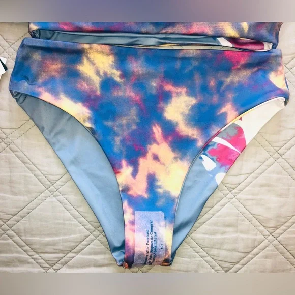 Roxy bikini - Picture 8 of 12